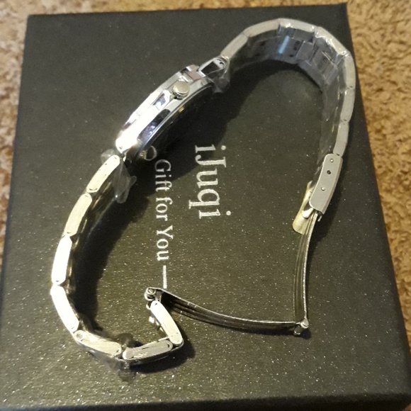 Top - Picture 5 of 5